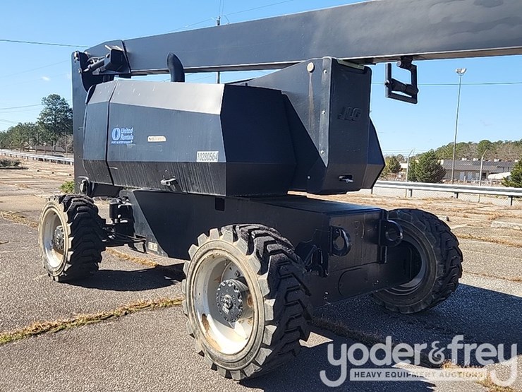 2014-jlg-800aj-image-9