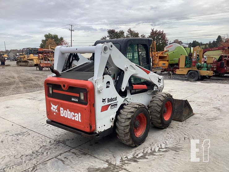 2015-bobcat-s650-image-4