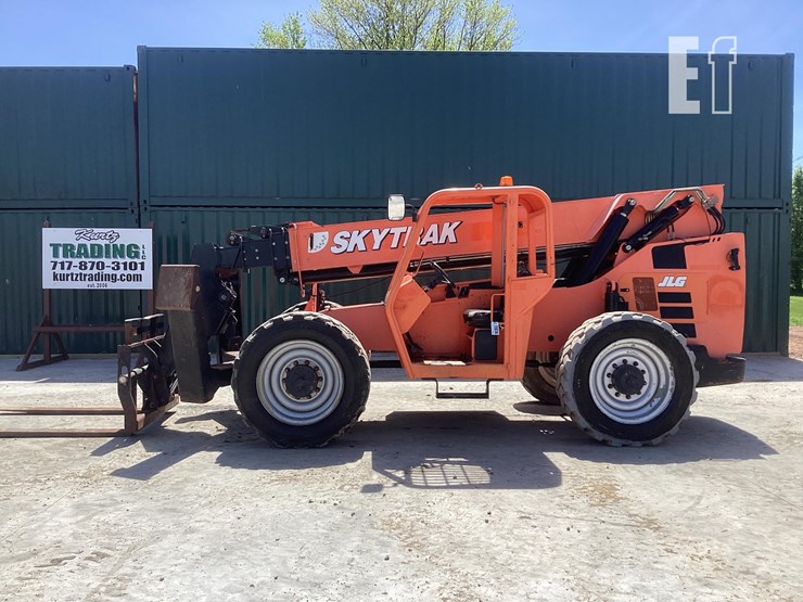 2017-sky-trak-10054-image-1