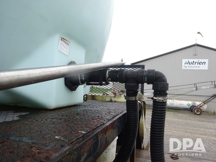 2015-tarasport-liquid-sprayer-trailer-(pz14052,-unit-109067)-image-53