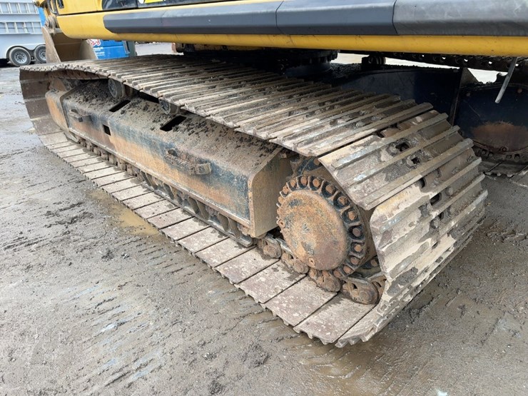 2008-caterpillar-330dl-hydraulic-excavator-image-25