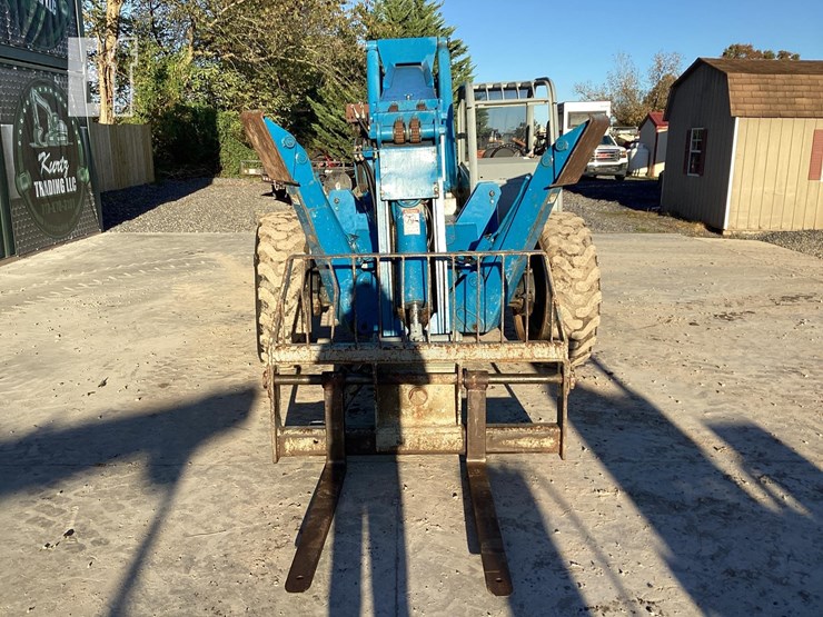 2006-genie-gth1056-image-7