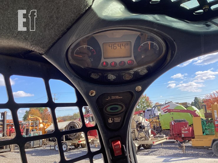 2013-bobcat-s550-image-17