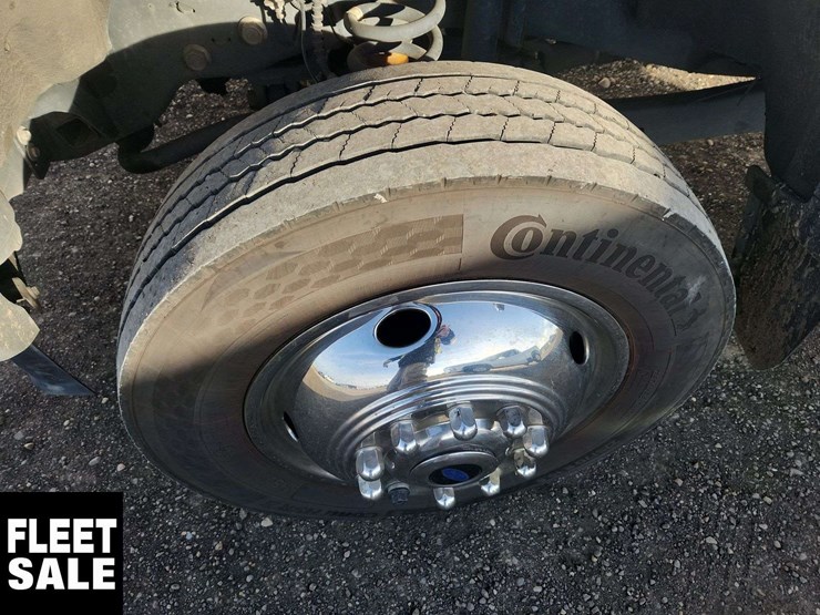 2020-ford-f550-image-31