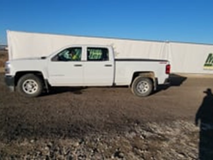 2017-chevrolet-silverado-1500-image-5