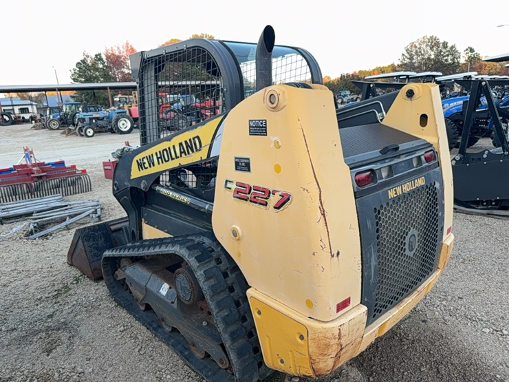 new-holland-c227-image-71