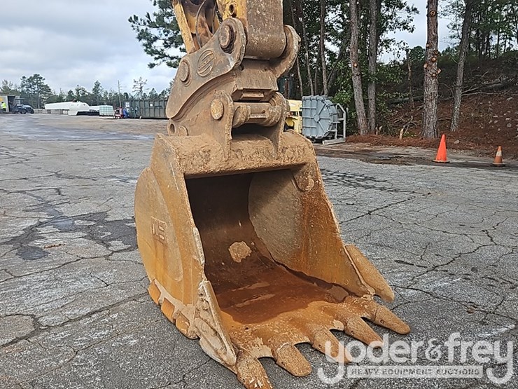 2018-komatsu-pc360-lc-11-image-19