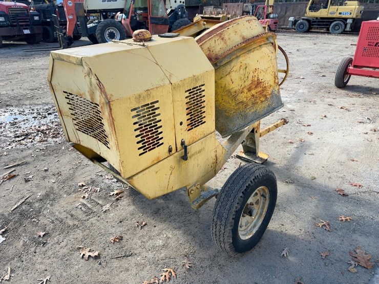 tow-behind-concrete-mixer-image-4