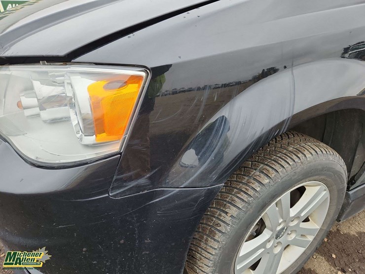 2016-dodge-grand-caravan-crew-image-32