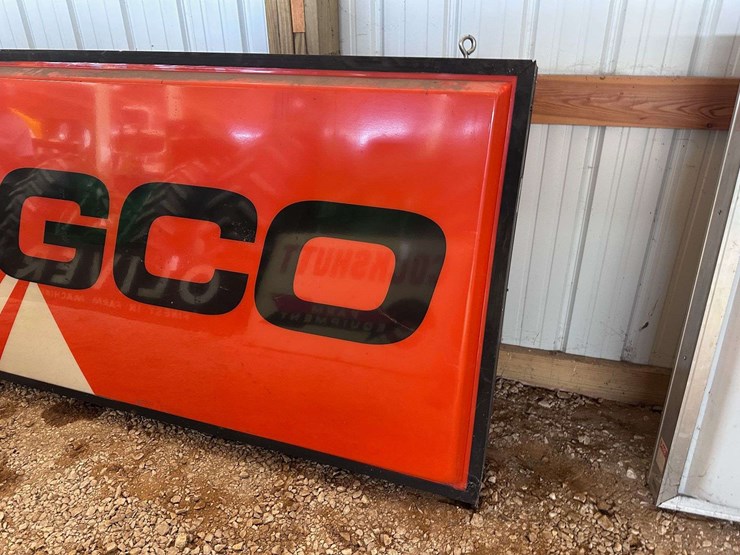 agco-lighted-double-sided-bubble-sign-image-11