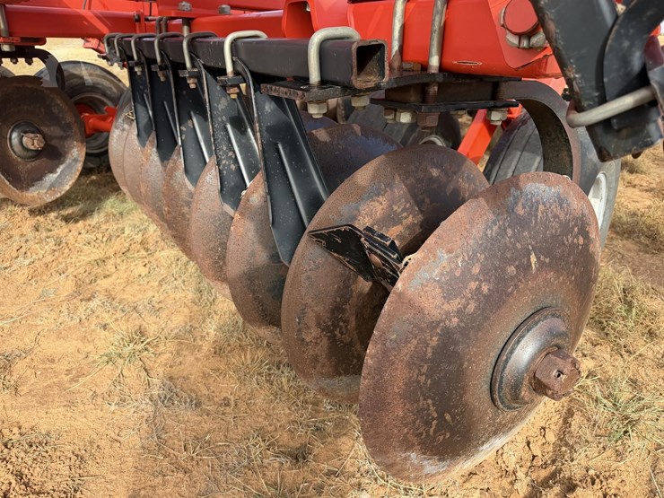 kuhn-krause-8200-36-image-14