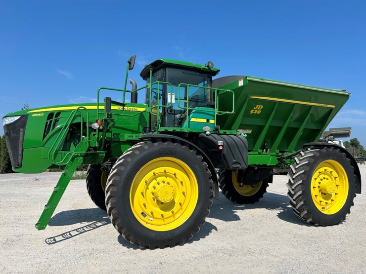 2012-john-deere-4940-image-1