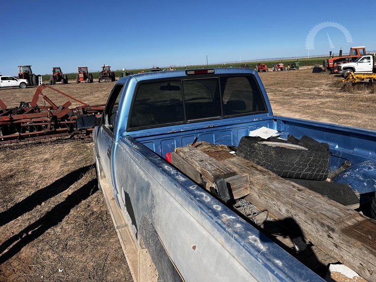 1997-gmc-sierra-2500-sl-image-13