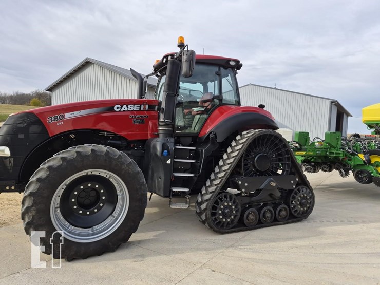 2019-case-ih-magnum-380-rowtrac-cvt-image-21