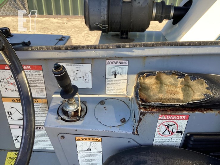 2006-genie-gth1056-image-13