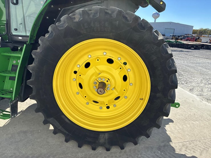 2023-john-deere-6175m-image-61