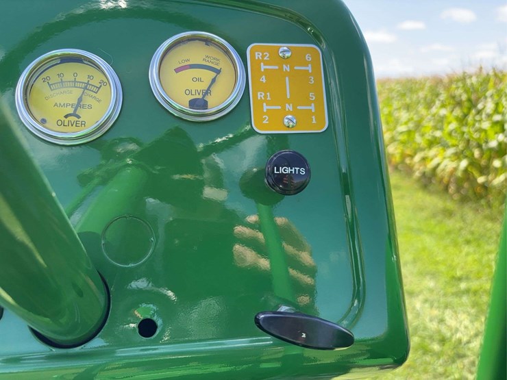 oliver-super-88-image-59