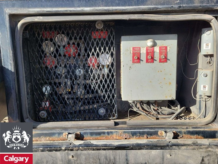 2008-international-workstar-7500-image-23