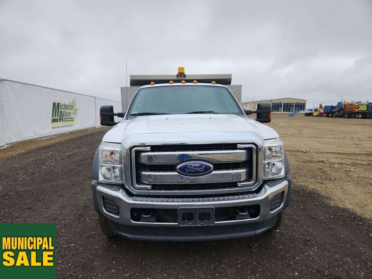 2015-ford-f450-image-21