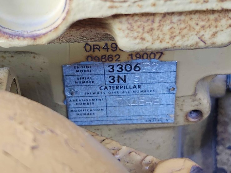 1980-caterpillar-627b-push-pull-scraper-image-41