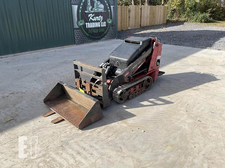 2010-toro-dingo-tx525n-image-8