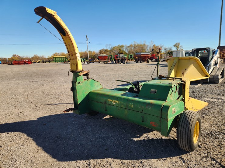john-deere-35-image-8