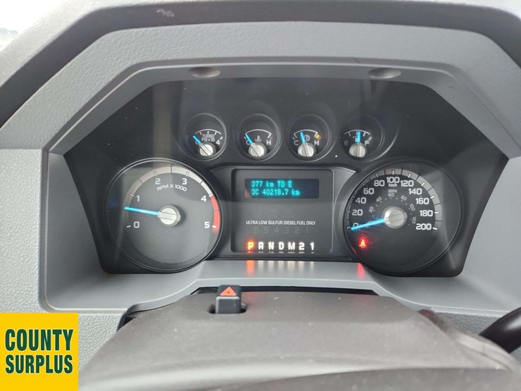 2011-ford-f550-image-10