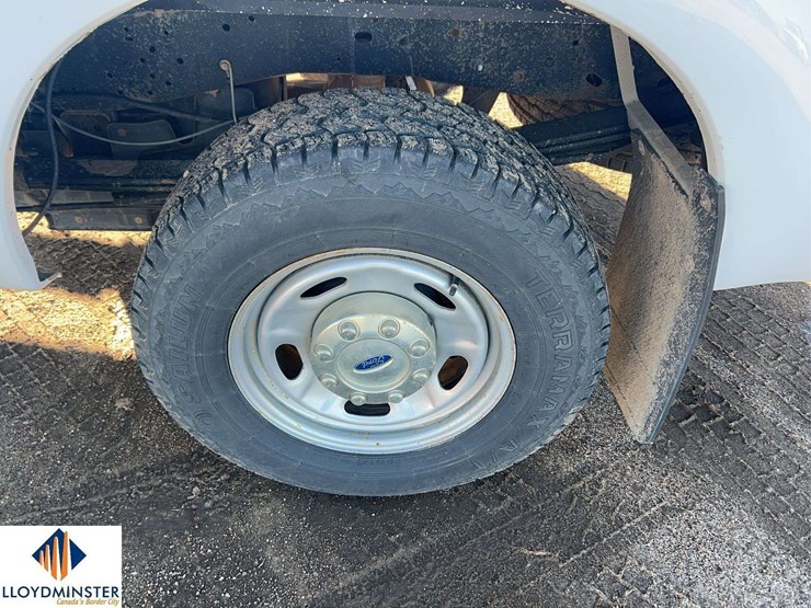 2015-ford-f250-image-21