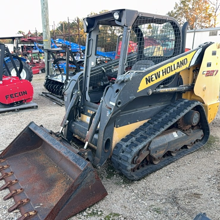 NEW HOLLAND C227