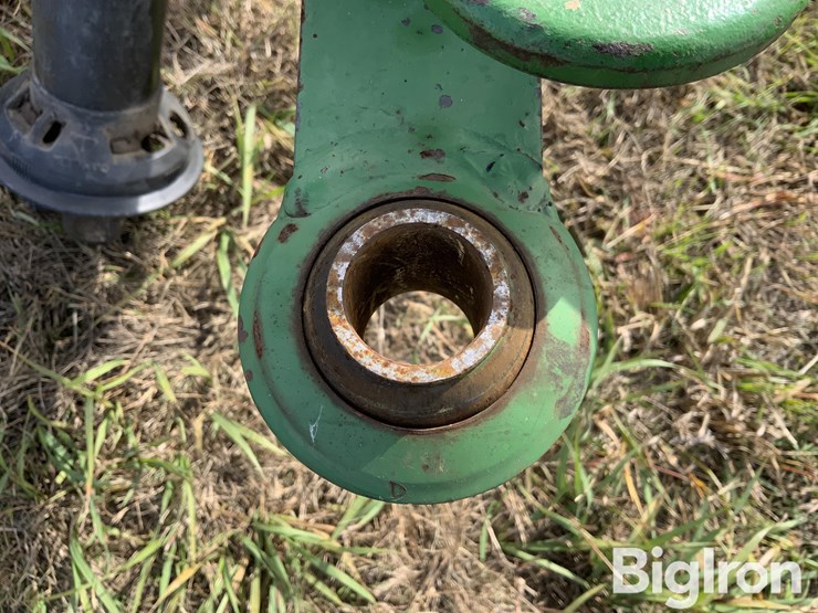 2014-john-deere-348-image-11