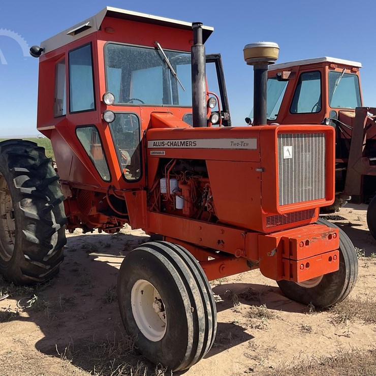 ALLIS-CHALMERS 210