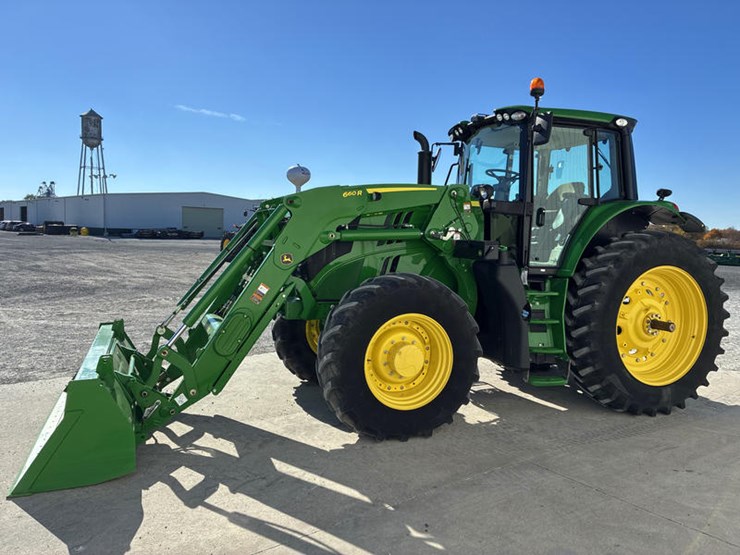 2023-john-deere-6175m-image-10
