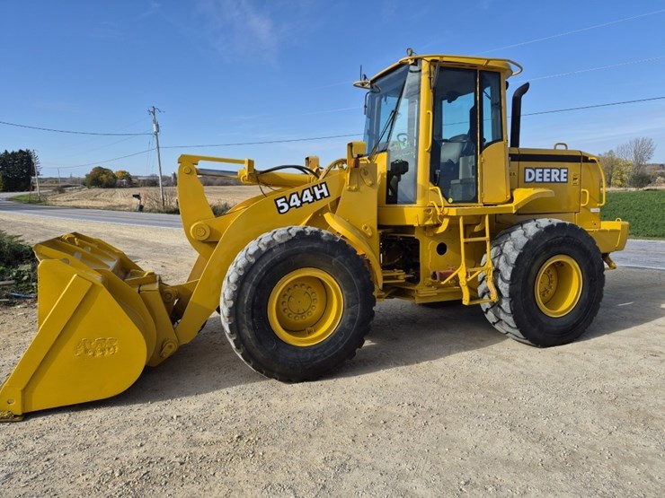 deere-544h-image-13