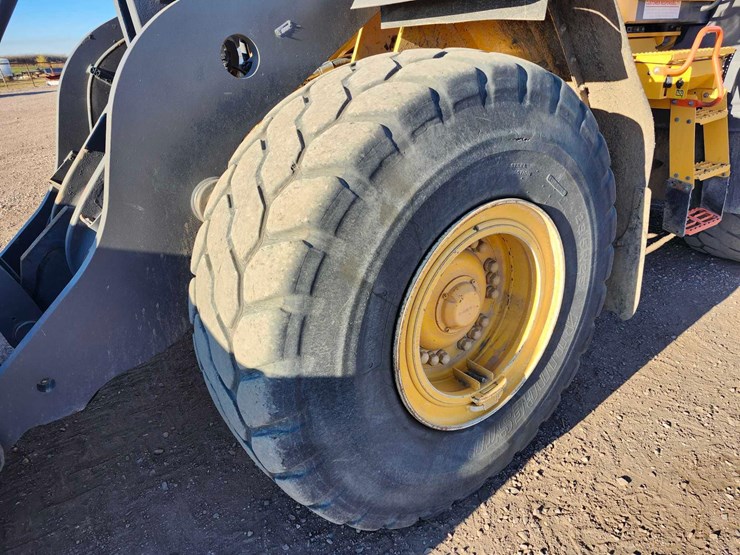 2019-volvo-l110h-image-33