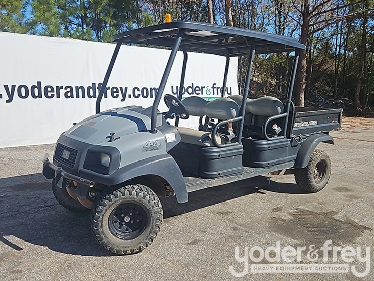 2020-club-car-carryall-1700-image-1