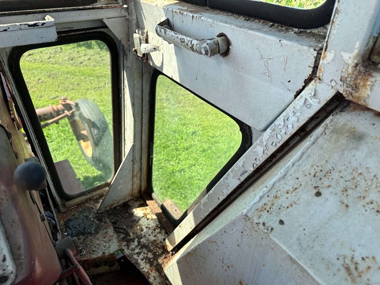 cockshutt-1550-image-63