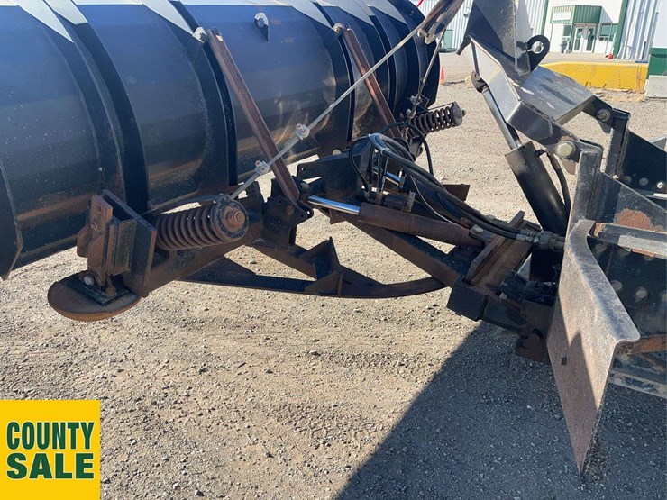 2016-kenworth-t800-image-21