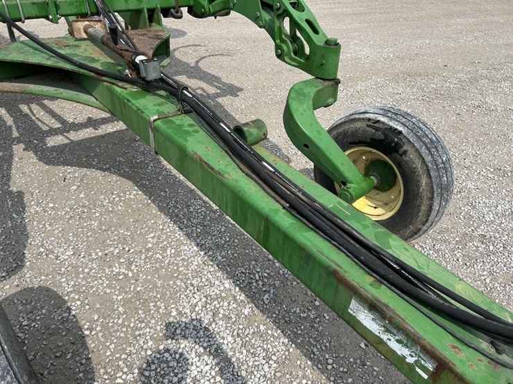 2002-john-deere-2400-image-8