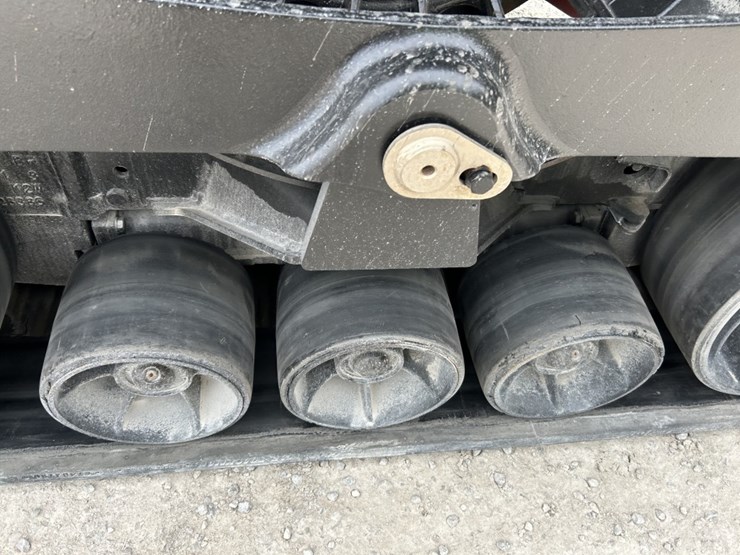 2013-case-ih-steiger-550-image-49