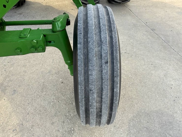 1994-john-deere-4560-image-48