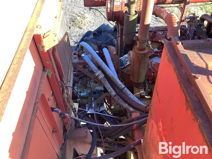 caterpillar-3208-image-13