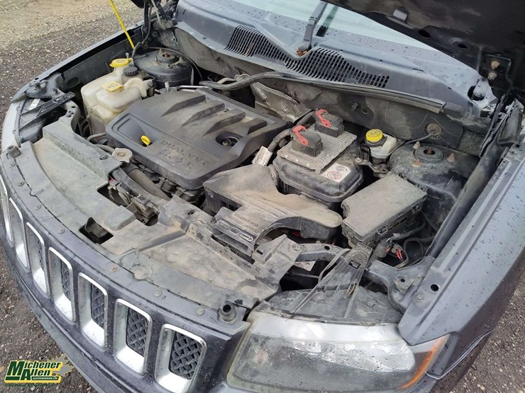 2014-jeep-compass-image-28