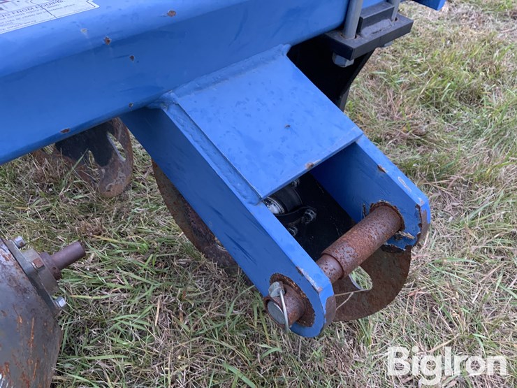 2011-blu-jet-track-master-image-12