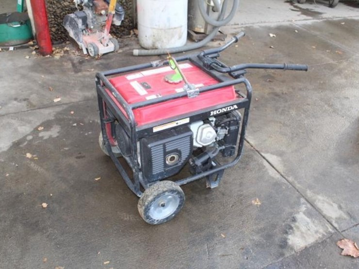 honda-em6500sx-image-3