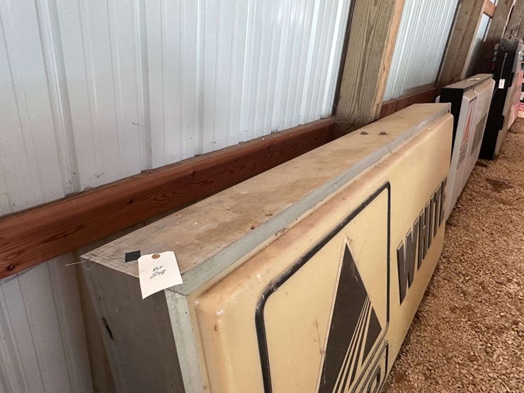 agco-white-lighted-double-sided-bubble-sign-image-12