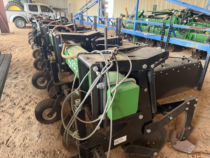 2021-b-&-h-9100-image-14