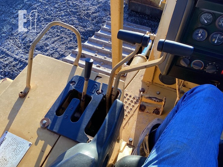 2000-caterpillar-d5m-xl-image-13