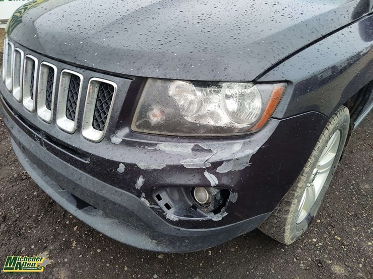 2014-jeep-compass-image-35