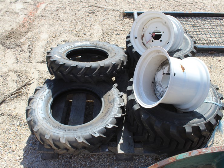 #3485-•-yanmar-tractor-rims-and-tires-image-2