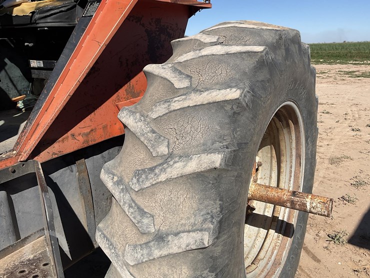 allis-chalmers-7060-image-16